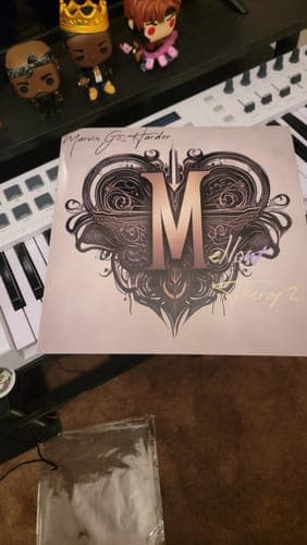 Àstrid's Custom Vinyl Records